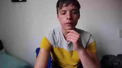 Snapshot of santii_rose chatting on September 2025 04:40:01 PM Santii online show from September 2025 04:40:01 PM