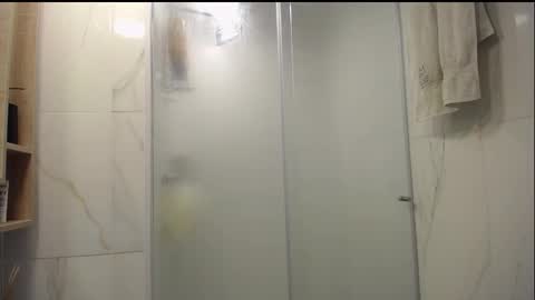 Snapshot of santii_rose chatting on October 2025 11:31:02 AM Santii online show from October 2025 11:31:02 AM