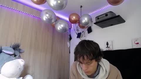 Santii online show from January 2026 08:57:02 PM