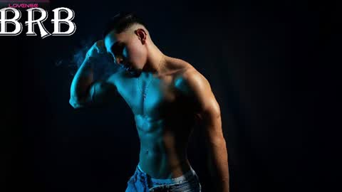Santiago Seans online show from July 2026 06:12:01 PM