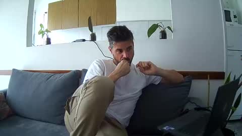 Snapshot of santinogc chatting on November 2025 08:21:02 PM Nalguitas online show from November 2025 08:21:02 PM