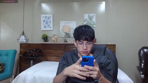 Santi online show from April 2026 12:27:01 PM