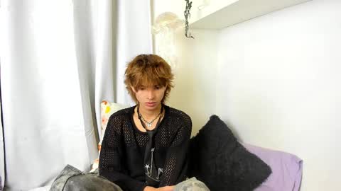 Snapshot of santy_kitty chatting on February 2025 03:34:02 AM kitty online show from February 2025 03:34:02 AM