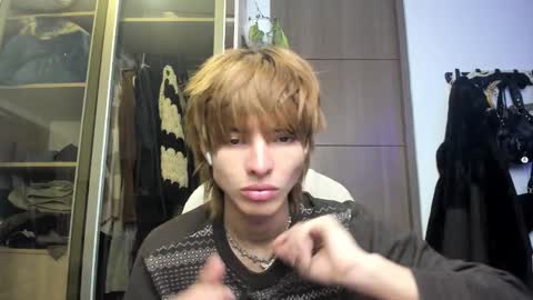 Snapshot of santy_kitty chatting on March 2025 02:49:02 AM kitty online show from March 2025 02:49:02 AM