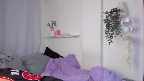 kitty online show from February 2026 01:57:02 AM