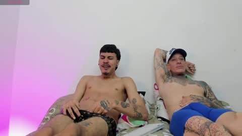 santy_of1 online show from June 2026 03:18:01 PM