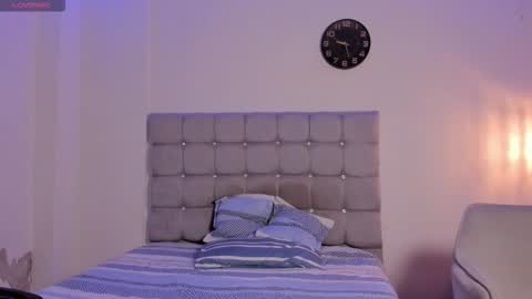 santy_stump online show from October 2025 09:08:02 PM