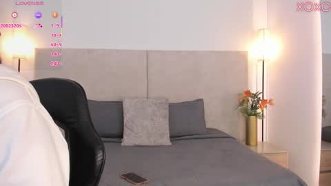 Saori  online show from March 2026 11:35:01 AM