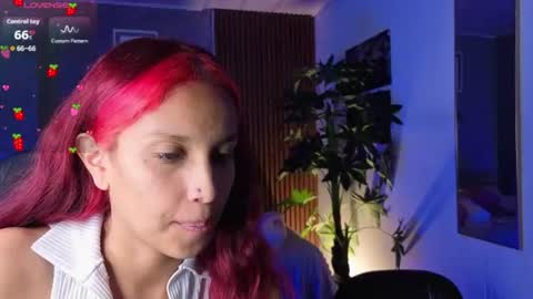 Snapshot of saphiire_ chatting on July 2026 07:16:02 PM saphi online show from July 2026 07:16:02 PM