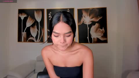 Saphira James online show from June 2026 02:14:02 AM