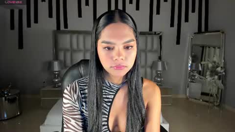 Snapshot of saphirajames chatting on July 2026 02:48:02 AM Saphira James online show from July 2026 02:48:02 AM