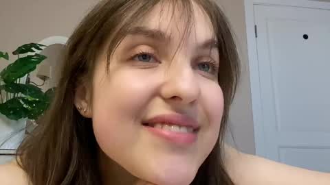 Anny online show from April 2026 02:51:02 AM