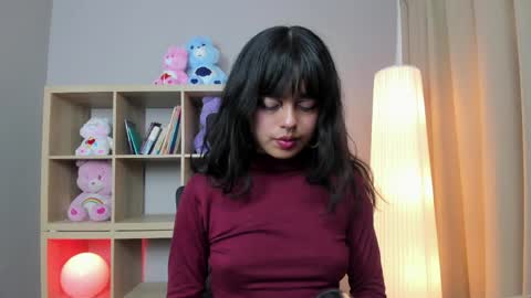 Snapshot of saphyralux chatting on June 2026 09:42:02 PM saphyralux online show from June 2026 09:42:02 PM