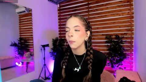 Valerin online show from February 2026 01:33:01 AM