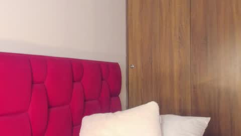 Snapshot of sara_699 chatting on February 2025 02:09:02 PM Sara online show from February 2025 02:09:02 PM