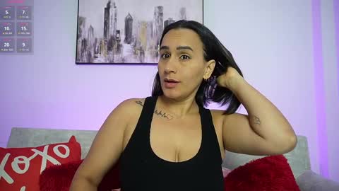 Snapshot of sara_charmy chatting on March 2025 11:05:01 AM online show from March 2025 11:05:01 AM