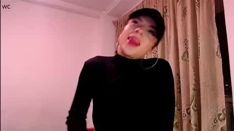 sara_johnson__ online show from November 2025 11:48:02 PM