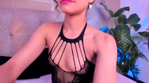 Snapshot of sara_mac_ chatting on July 2026 12:58:02 PM Sara online show from July 2026 12:58:02 PM