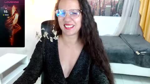 Snapshot of sara_marris0n chatting on December 2024 01:39:02 PM Sara online show from December 2024 01:39:02 PM
