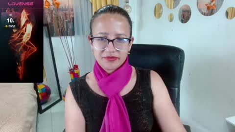 Snapshot of sara_marris0n chatting on February 2025 01:33:02 PM Sara online show from February 2025 01:33:02 PM