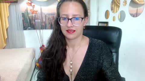 Snapshot of sara_marris0n chatting on February 2025 10:15:02 PM Sara online show from February 2025 10:15:02 PM
