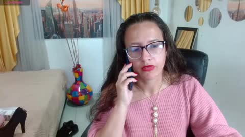 Snapshot of sara_marris0n chatting on February 2025 04:31:01 PM Sara online show from February 2025 04:31:01 PM