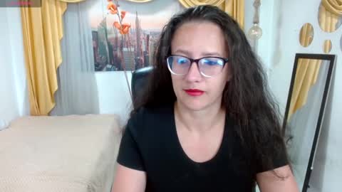 Snapshot of sara_marris0n chatting on March 2025 11:06:02 AM Sara online show from March 2025 11:06:02 AM