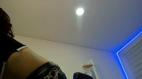 sara_red_x online show from March 2026 03:30:02 AM