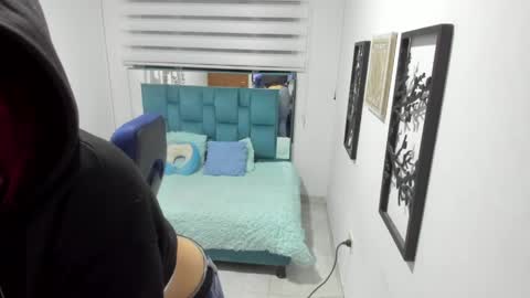 sara_red_x online show from April 2026 03:15:02 AM