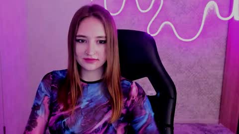 Sara online show from November 2025 08:40:01 PM