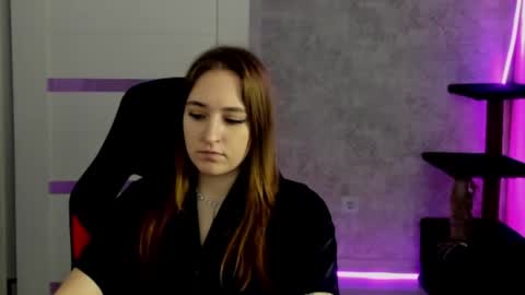 Sara online show from March 2026 08:04:02 PM