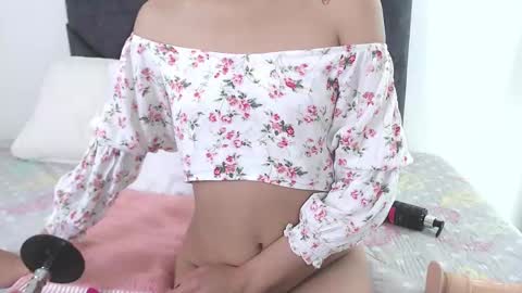 Snapshot of sara_sharma chatting on March 2025 07:10:01 AM sara online show from March 2025 07:10:01 AM