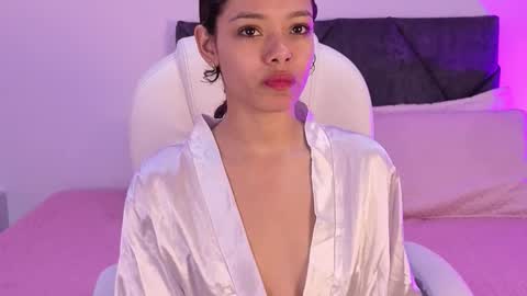 Snapshot of sara_sharma chatting on September 2025 03:50:01 PM sara online show from September 2025 03:50:01 PM