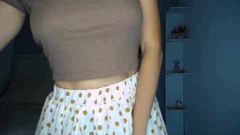 Snapshot of sara_tris chatting on November 2025 01:49:02 AM Sara online show from November 2025 01:49:02 AM