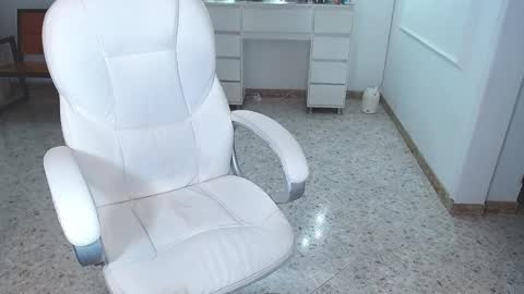 Sara online show from January 2025 12:52:02 AM