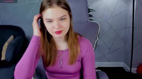 Snapshot of saraa_broown chatting on March 2026 12:57:01 AM Sara online show from March 2026 12:57:01 AM