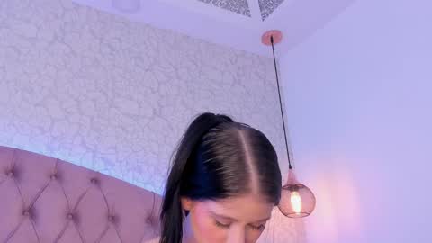 Sara  online show from May 2026 07:37:02 PM