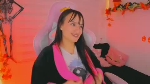 Sarah Ramirez online show from October 2025 09:21:01 AM