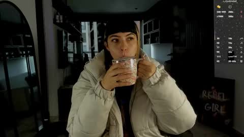 Sara online show from March 2026 02:33:02 PM