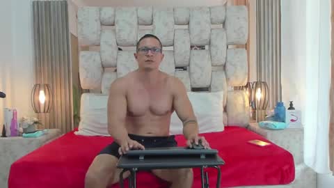 saraANDyoni online show from January 2025 04:25:01 PM