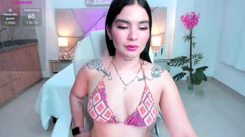 saracruz online show from February 2026 02:39:02 AM