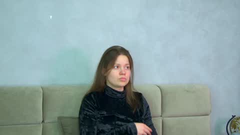 Sara online show from April 2026 04:16:01 PM