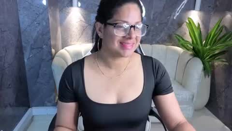 Snapshot of sarah_bay_tx chatting on July 2026 12:45:01 PM sarah_bay_tx online show from July 2026 12:45:01 PM