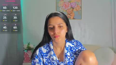 Snapshot of sarah_blake_ chatting on June 2026 09:34:02 AM Sara online show from June 2026 09:34:02 AM