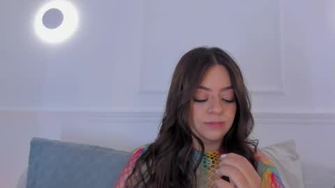 Sarah Bonneth online show from March 2026 11:58:01 AM