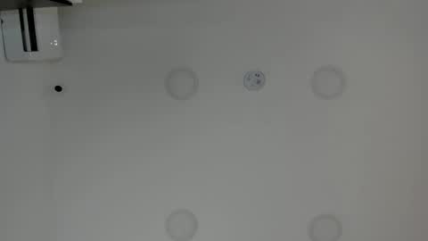 Snapshot of sarah_bonneth chatting on April 2026 11:24:01 AM Sarah Bonneth online show from April 2026 11:24:01 AM