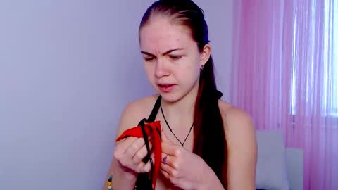 Sarah online show from November 2025 10:26:02 AM