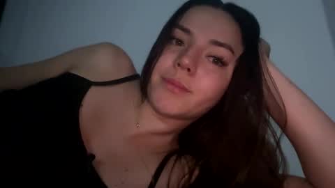 Snapshot of sarah_swtt chatting on December 2024 09:17:02 AM - next broadcast 28 nov 7 pm Col online show from December 2024 09:17:02 AM