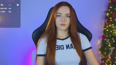 Snapshot of sarah_swtt chatting on December 2024 04:15:02 AM - next broadcast 28 nov 7 pm Col online show from December 2024 04:15:02 AM