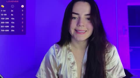 Snapshot of sarah_swtt chatting on December 2025 03:27:02 AM - next broadcast 28 nov 7 pm Col online show from December 2025 03:27:02 AM